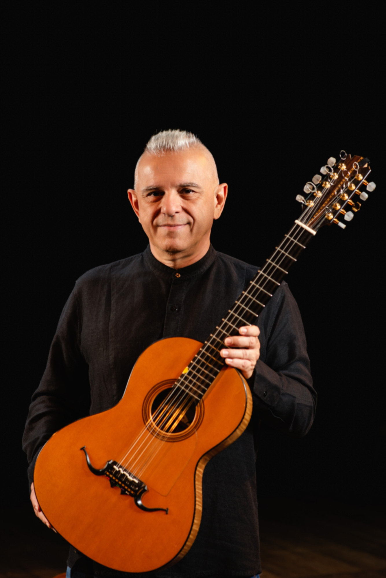 Roberto Correa - Compositor e Violinista
